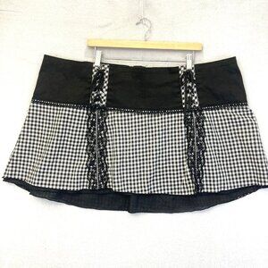 Vintage Y2K Tripp NYC Mini Skirt Plus Size 26 Goth Punk Skater Alt Dark Academia